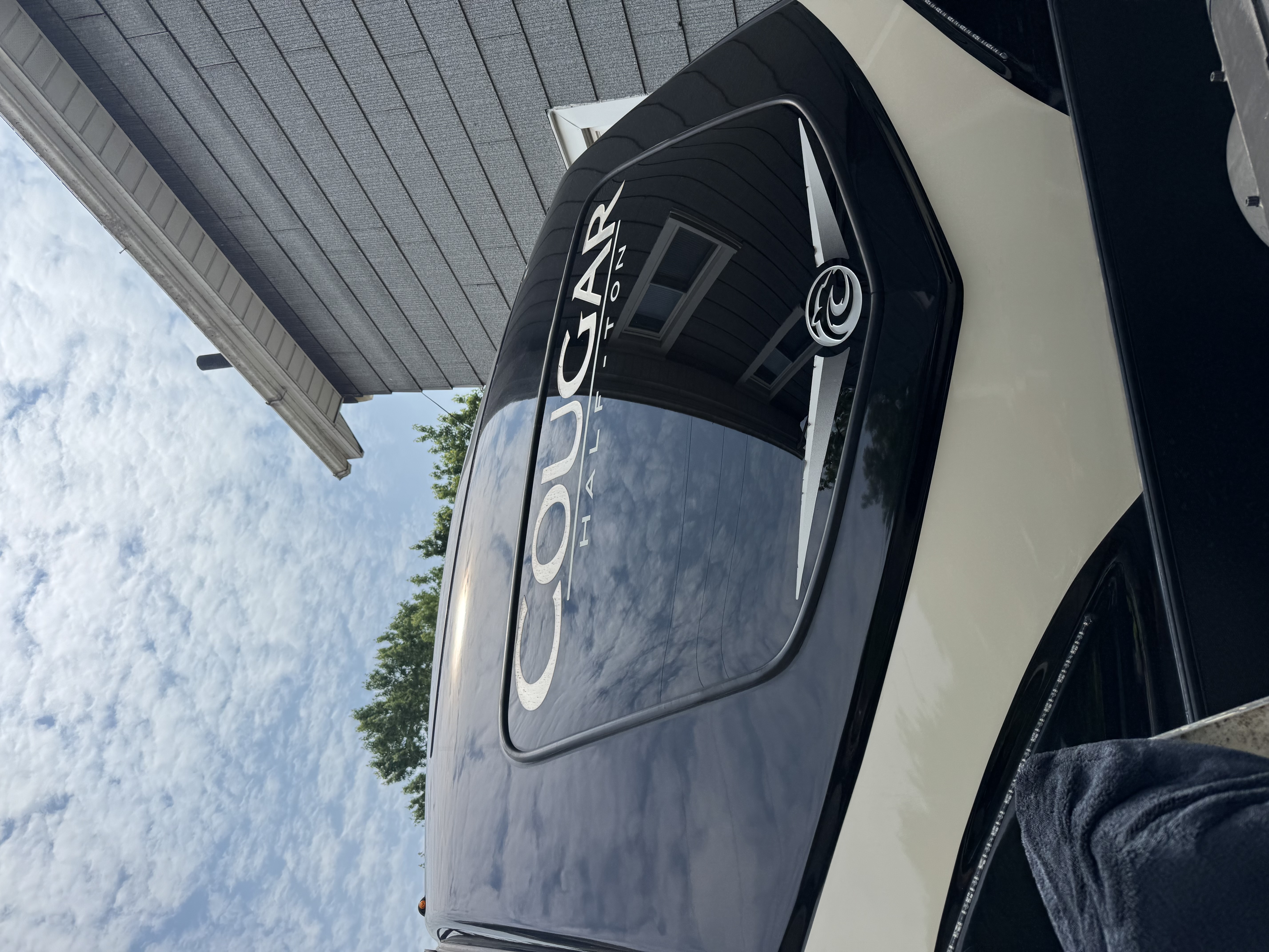 Camper or RV detailing hero result